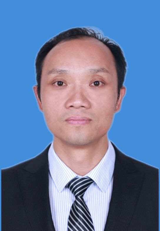 beat365在线唯一官网思政课名师——梁东兴(图1)